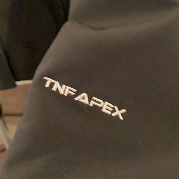 EUC, North face TNFAPEX jacket, two separate jackets in one, size medium - Picture 7 of 16